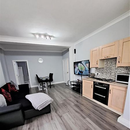 Large Flat Quite Location Modern And Well Equipped Lejlighed Swanage Eksteriør billede
